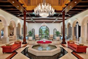 Posezení v ubytování The Ritz-Carlton, Dubai
