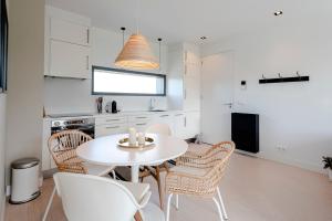 Dapur atau dapur kecil di Dune Villa 7