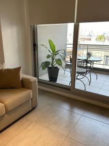 Χώρος καθιστικού στο DEPARTAMENTO NUEVO CENTRICO 2 DORMITORIOS 2 Baños COCHERA GRATIS-PISCINA
