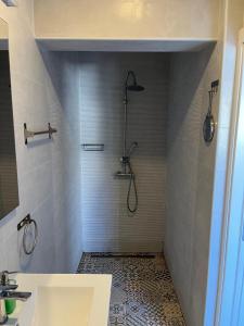 A bathroom at Sea View Penthouse with Large Terrace