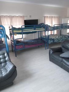 Postel nebo postele na pokoji v ubytování Gorteen lodge