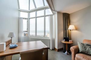 Predel za sedenje v nastanitvi Suite with stunning sea view