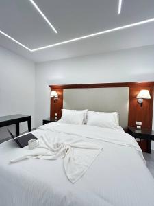 Jerash Hotel客房内的一张或多张床位