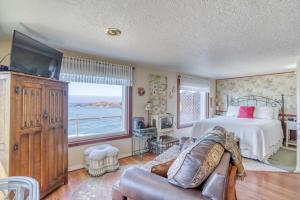 Φωτογραφία από το άλμπουμ του Ocean Garden Suite σε Depoe Bay
