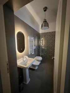 Koupelna v ubytování B&B Arco Trinità