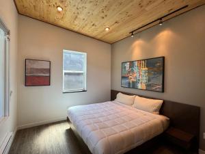 Gambar di galeri bagi The Cove at Port Orford - 5 Ocean Front Suites di Port Orford
