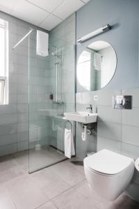 Bagno di ODDSSON Midtown Hotel