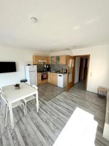 Gallery image of Audi - Neckarsulm - Bad - Küche - Balkon - 4 Personen in Bad Friedrichshall
