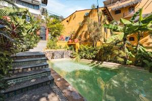 En have udenfor Casa Duende Palapa with Beautiful Rooftop - 2 BR 2BA