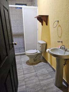 Koupelna v ubytování Hotel Villa Aurora