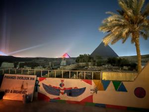 Foto dalla galleria di Pyramids Overlook Inn a Il Cairo
