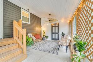 Bilde i galleriet til Mtn-View Escape with Large Yard in Duncansville! i Duncansville