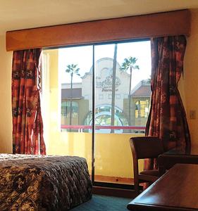Gallery image of Hotel Santo Tomas in Ensenada