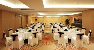 Restoran või mõni muu söögikoht majutusasutuses The Ann Hanoi Hotel & Spa