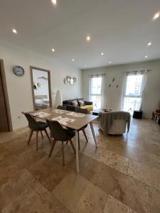 Część wypoczynkowa w obiekcie Appartement T3 dans maison neuve 7 couchages