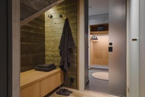 Ένα μπάνιο στο Snowbird Villas Levi, Arctic Nook +153 φωτογραφίες