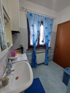 Koupelna v ubytování La Casa di Alberto