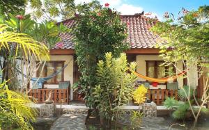 Zahrada ubytování Mango Dive & Bungalow
