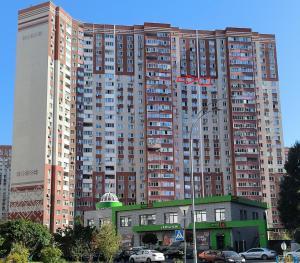 Budova, v ktorej sa apartmán nachádza