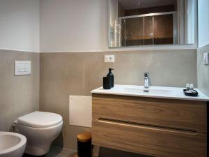 Koupelna v ubytování Residenza Gonzaga + 24 fotografií
