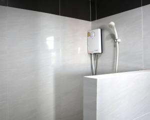 Ένα μπάνιο στο Aree Place Chiang Mai +70 φωτογραφίες