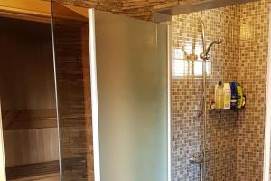 Koupelna v ubytování Cottage with fireplace and sauna + 28 fotografií