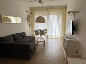 Et tv og/eller underholdning på Bizzilla - Family Friendly Maisonette