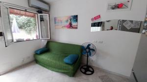 Χώρος καθιστικού στο Appartamento con giardino