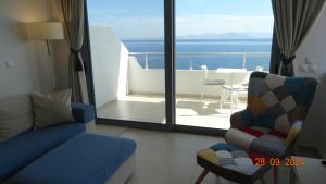 Fotografie z fotogalerie ubytování Endless Blue - Rafina Seaview Apartment v destinaci Rafina + 45 fotografií