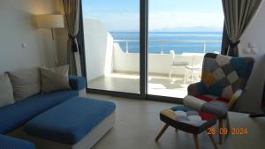 Fotografie z fotogalerie ubytování Endless Blue - Rafina Seaview Apartment v destinaci Rafina