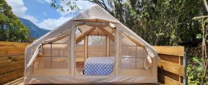 Příroda nedaleko luxury tent