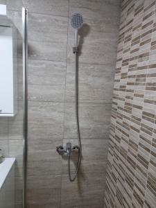 O baie la Apartman za uživanje G2 +19 fotografii