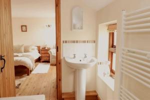 Galeriebild der Unterkunft Clares Cosy Cottage in Louth