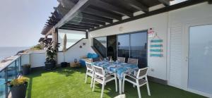 Balkón alebo terasa v ubytovaní Casa Puerto del Tostón