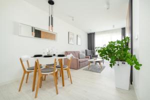 Część wypoczynkowa w obiekcie Westin House Resort Kołobrzeg Apartament 410