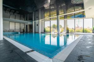 Basen w obiekcie Westin House Resort Kołobrzeg Apartament 410 lub w pobliżu