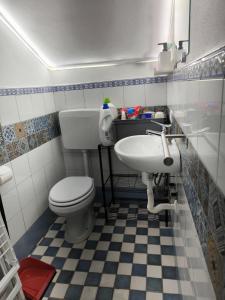 Koupelna v ubytování Studio Apartments Salvo 7