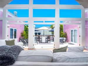 Χώρος καθιστικού στο Rooftop Penthouse