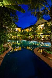 Bazén v ubytování Le Jardin d'Angkor Hotel & Resort nebo v jeho okolí