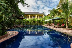 Bazén v ubytování Le Jardin d'Angkor Hotel & Resort nebo v jeho okolí