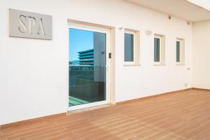 Φωτογραφία από το άλμπουμ του Sunset View Luxury Lagos Apartment στο Λάγκος