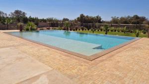 Bazén v ubytování Lalla Essaouira, Villa Najma avec piscine pour 15 personnes nebo v jeho okolí
