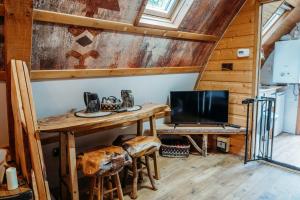 Kuchyň nebo kuchyňský kout v ubytování Wild Wren - A Nordic Getaway