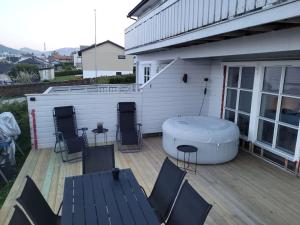 Nespecifikovaný výhled na hory nebo výhled na hory při pohledu z apartmánu