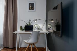 Fotografie z fotogalerie ubytování Prague Days - 2BDR Apt - Quiet Area - Workspace v Praze