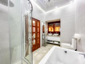 Bagno di Hotel & Rooftop King Experience by David