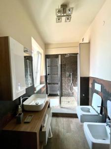 Un baño de In Via Gorizia dalla Fra 7 fotos más