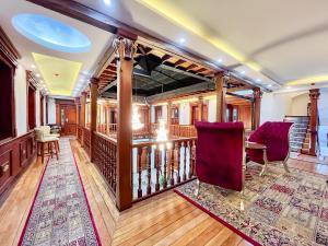 Area soggiorno di Hotel & Rooftop King Experience by David