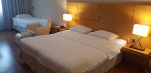 Postel nebo postele na pokoji v ubytování Anemon Kent Ordu Otel