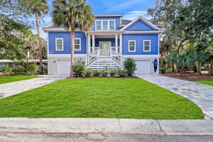 Κήπος έξω από το 7 bd 6 and one half bath with private pool spa & beach path